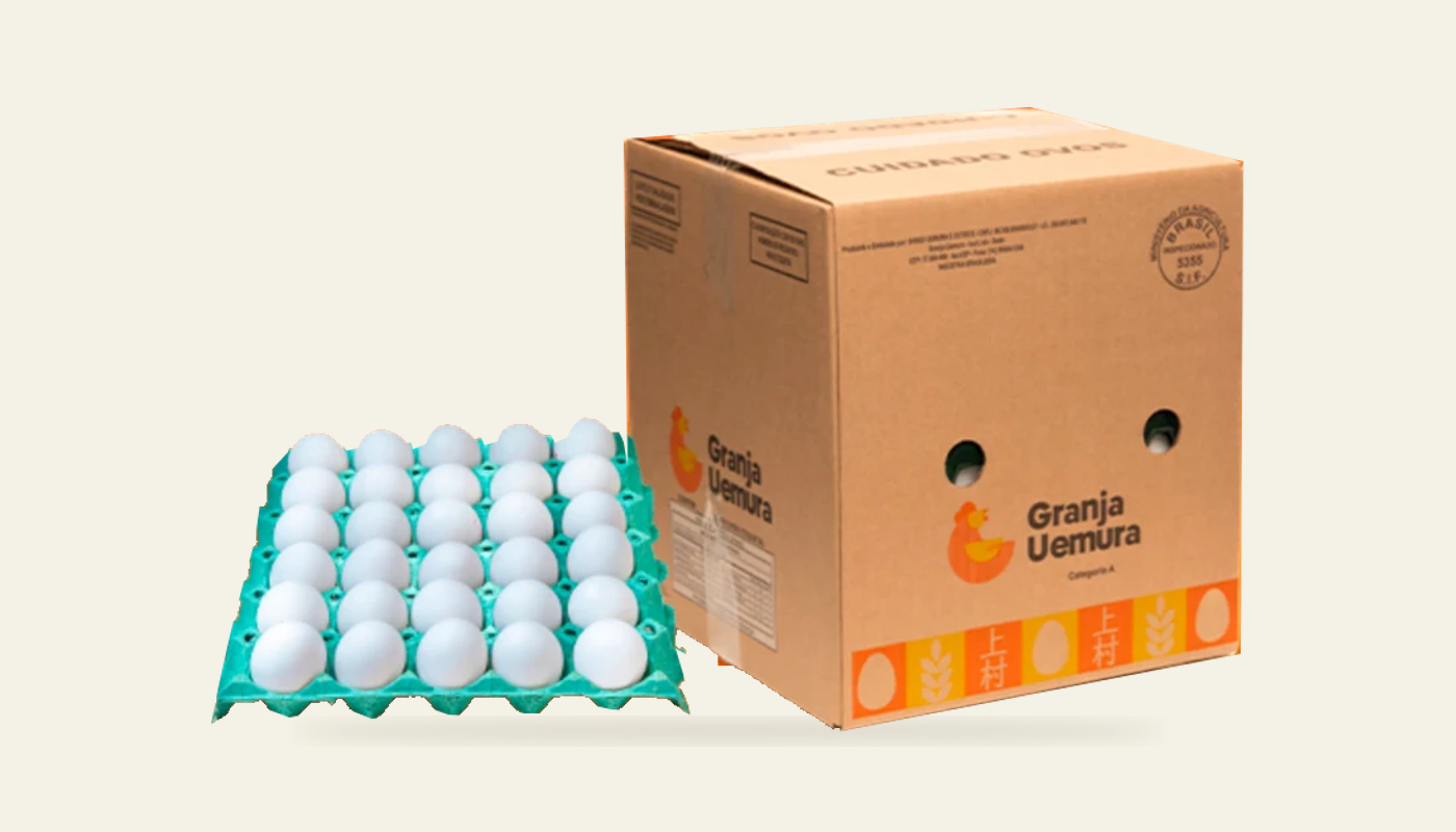 Caixa compacta original de 180 ovos brancos, com uma bandeja de 30 ovos